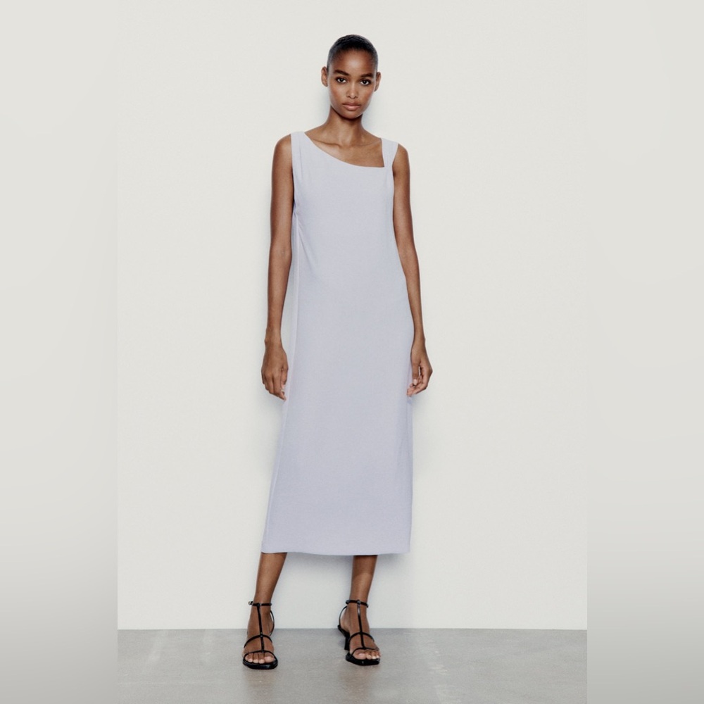 ZARA FLOWY PLEATED DRESS